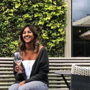 Meet your Posher, Amita